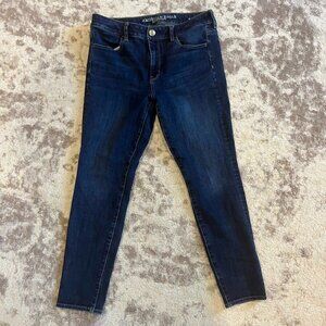 American Eagle Hi-Rise Jegging